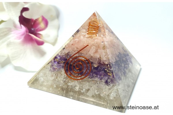 Orgonit Pyramide: Amethyst, Rosenquarz, Bergkristall & Spirale & Herkimer Diamant, 75mm